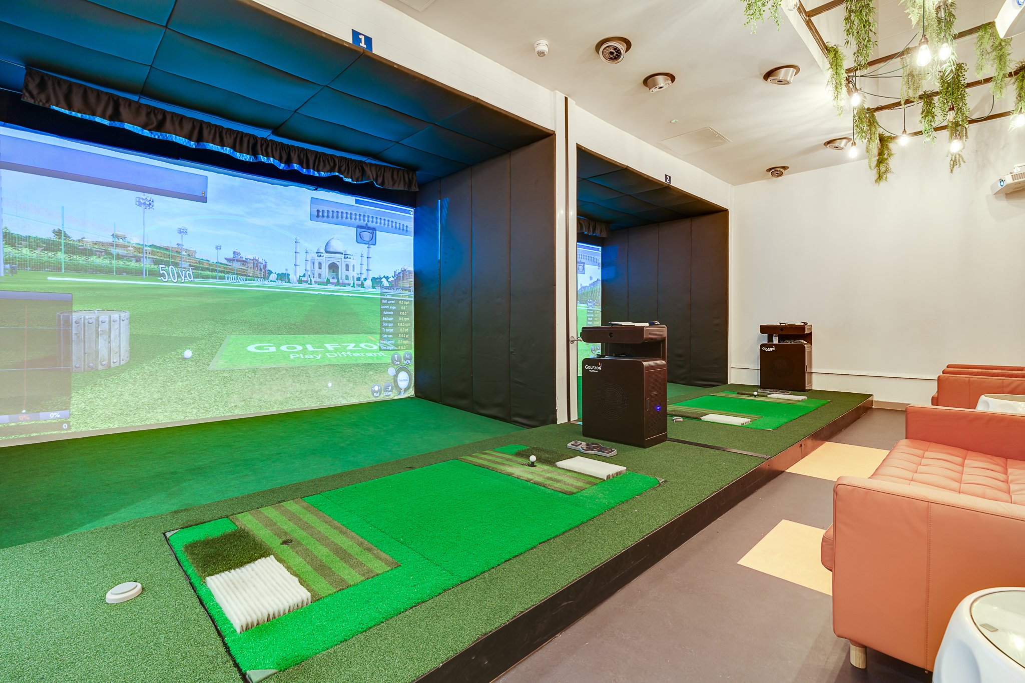 Golf Simulator at The Warren Resort & Spa