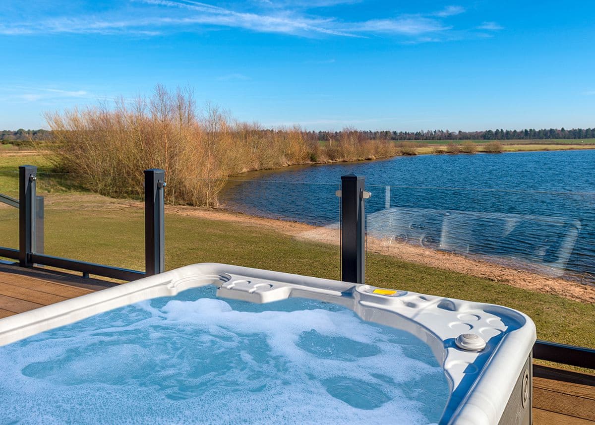 Delamere Lake Holiday Park, Delamere Forest