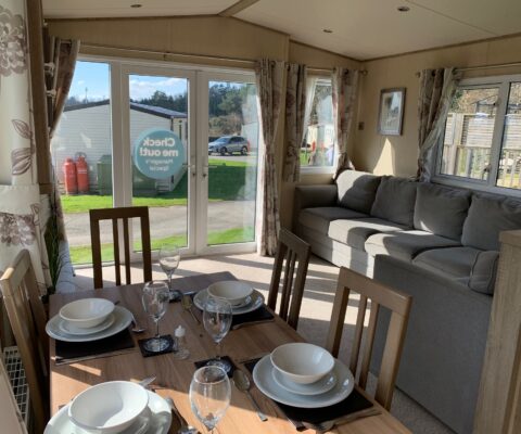 ABI Haywood 2014 dining and lounge